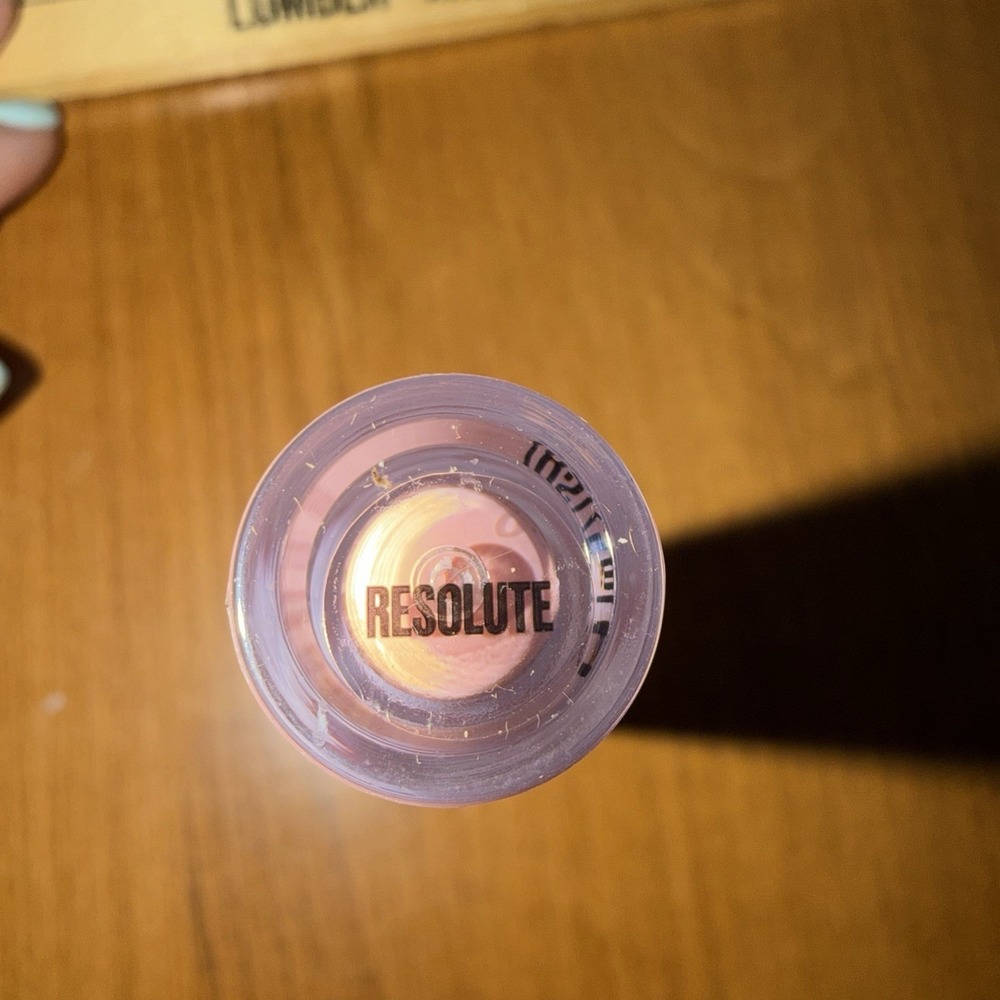 NEW Makeup Obsession Lip Gloss, Resolute - Picture 7 of 7